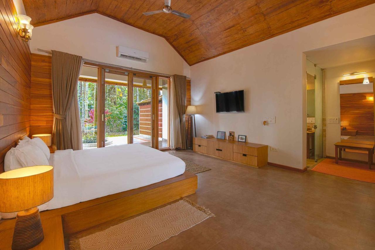 Stayvista At Tall Silver With Infinity Pool & Breakast Madikeri Exterior foto
